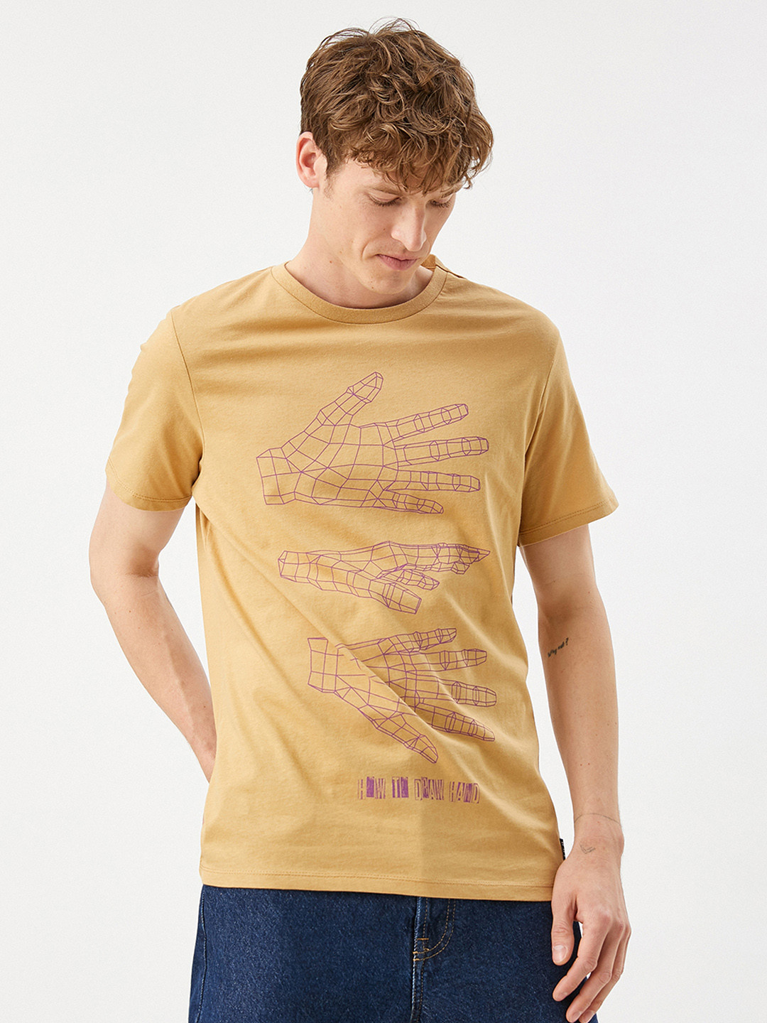 

Koton Men Camel Brown Pink Printed Pure Cotton Slim Fit Pure Cotton T-shirt