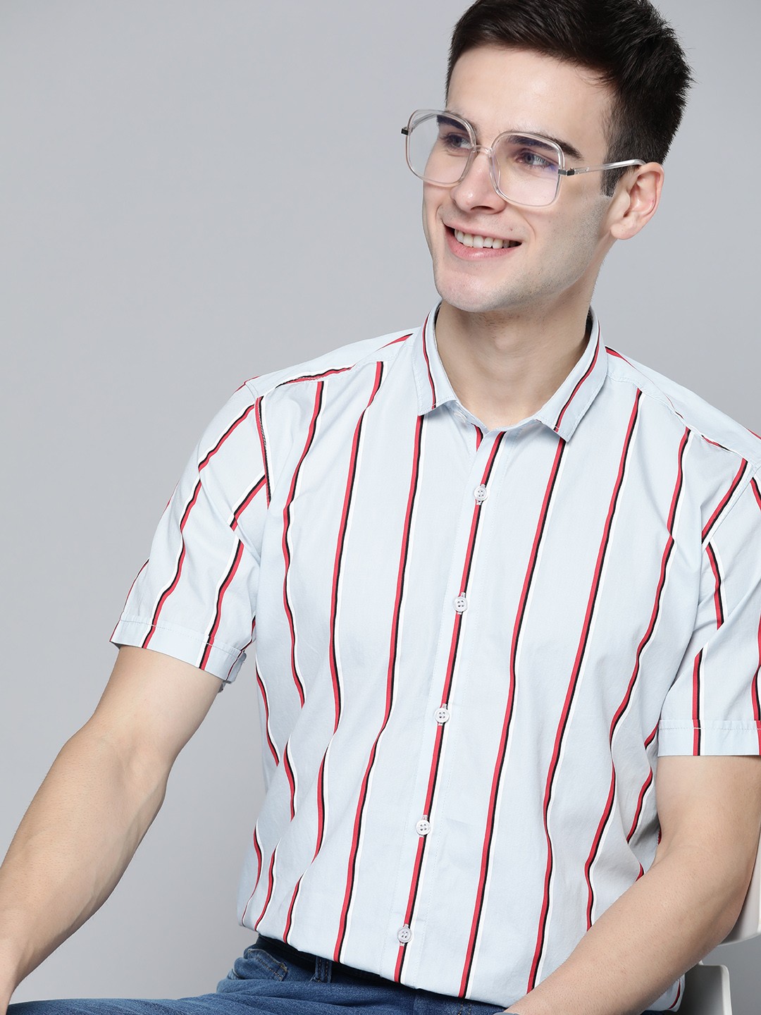 

Mast & Harbour Men Blue & Red Striped Pure Cotton Casual Shirt