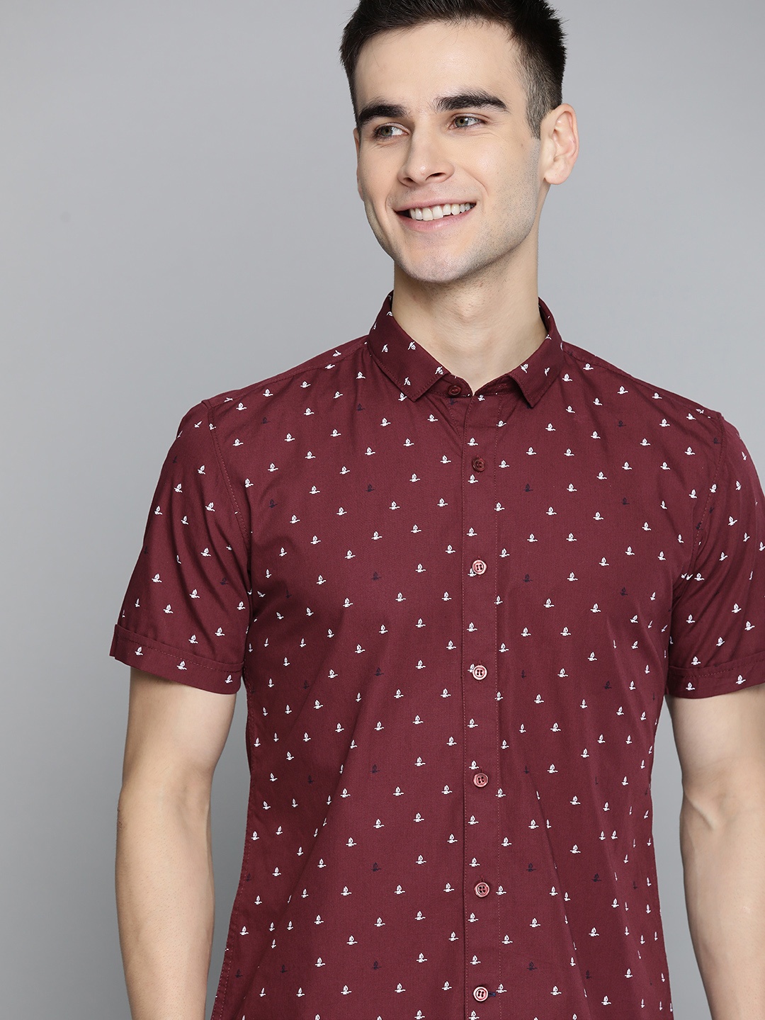 

Mast & Harbour Men Maroon & White Printed Cotton Casual Shirt