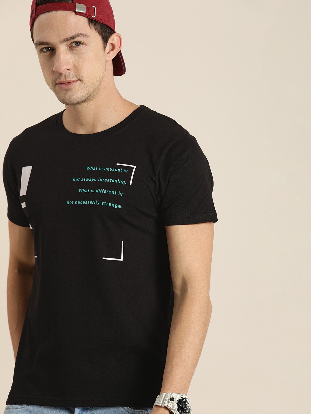 

Moda Rapido Men Black Typography Printed Pure Cotton T-shirt