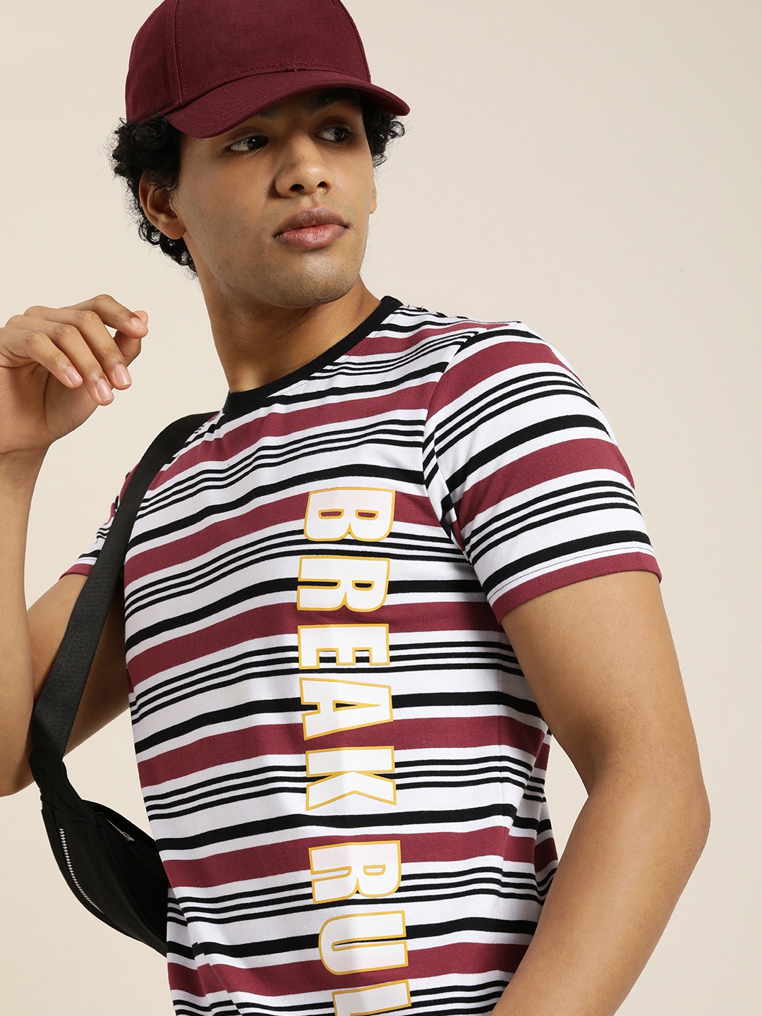 

Moda Rapido Men Multicoloured Striped T-shirt, Multi