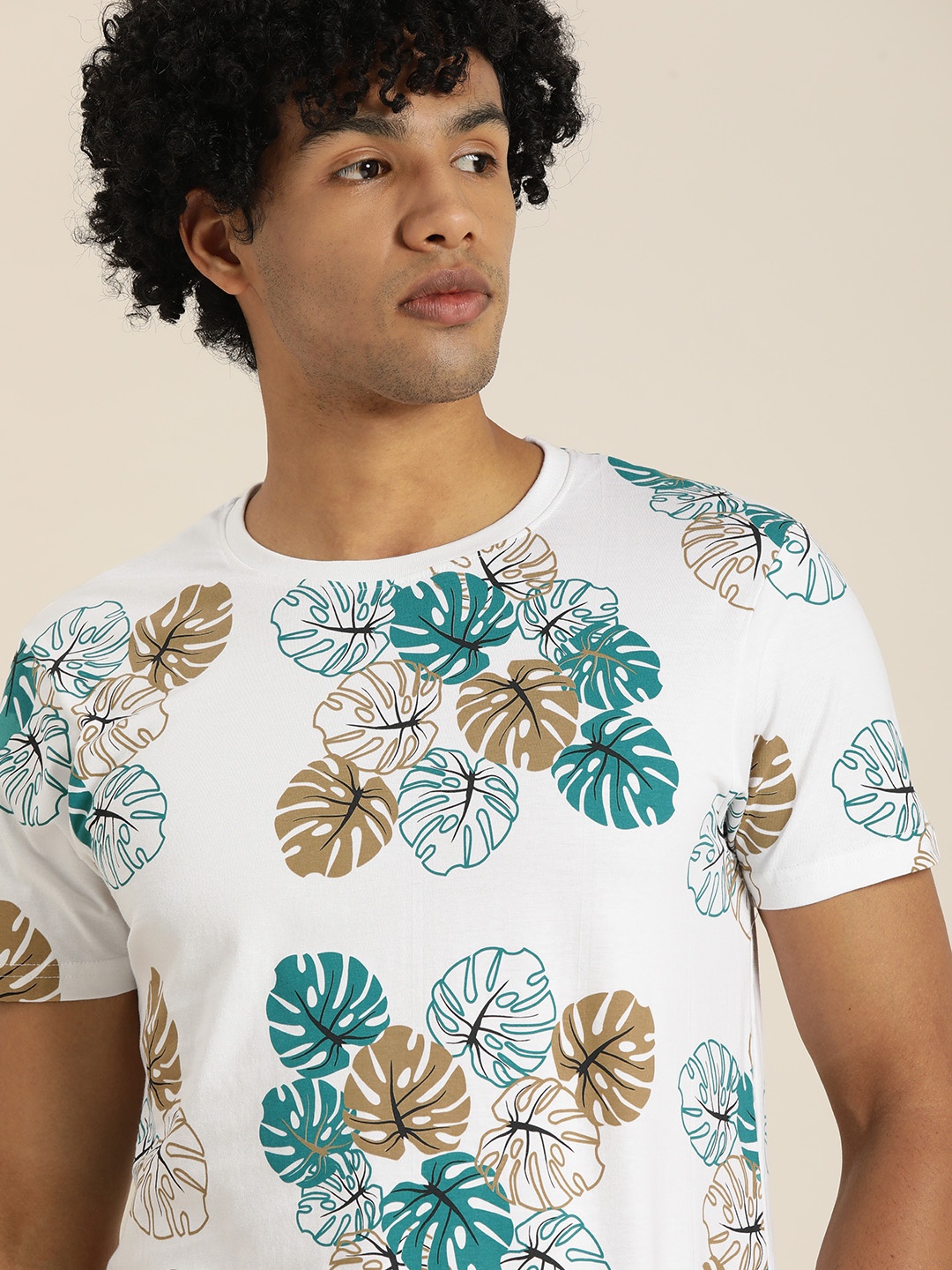 

Moda Rapido Men White Blue Floral Printed Pure Cotton T-shirt
