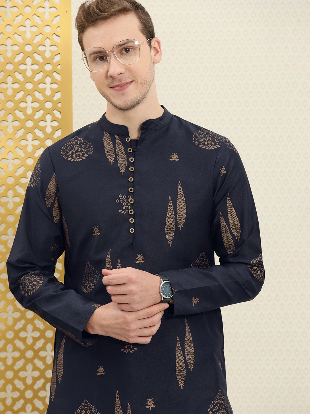 

House of Pataudi Men Navy Blue Geometric Printed Mandarin Collared Straight Kurta
