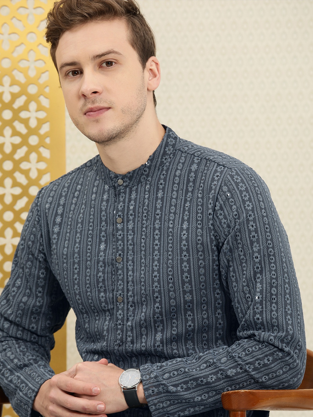 

House of Pataudi Men Grey Ethnic Motifs Embroidered Jashn Kurta