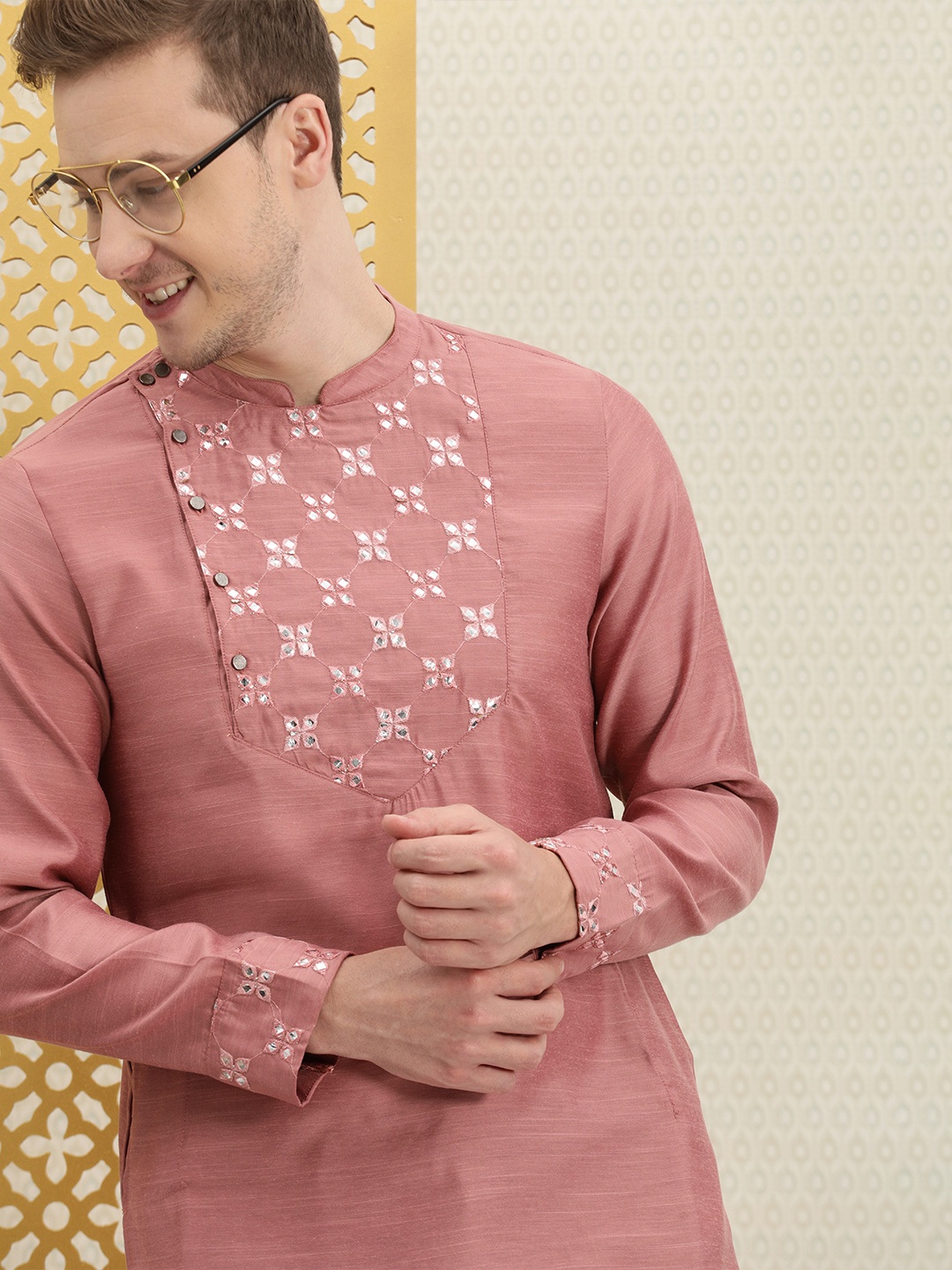 

House of Pataudi Men Pink Woven Design Mirror Work Jashn Angrakha Straight Kurta