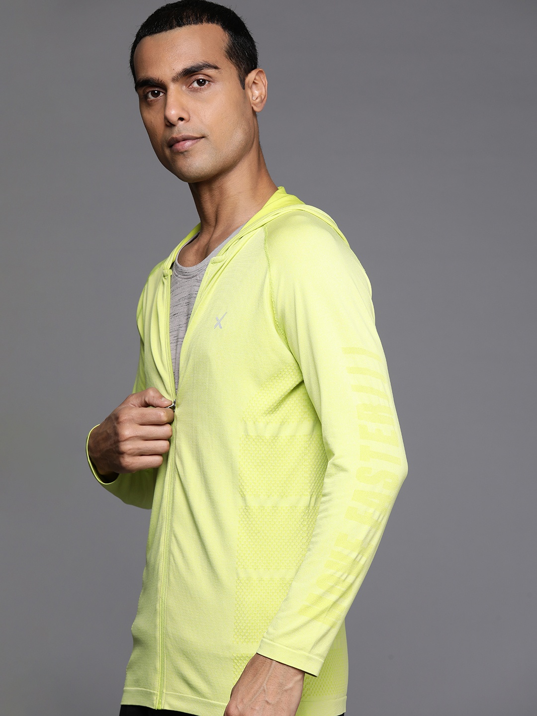 

HRX By Hrithik Roshan Running Men Love Bird Seamless Solid Jacket, Lime green