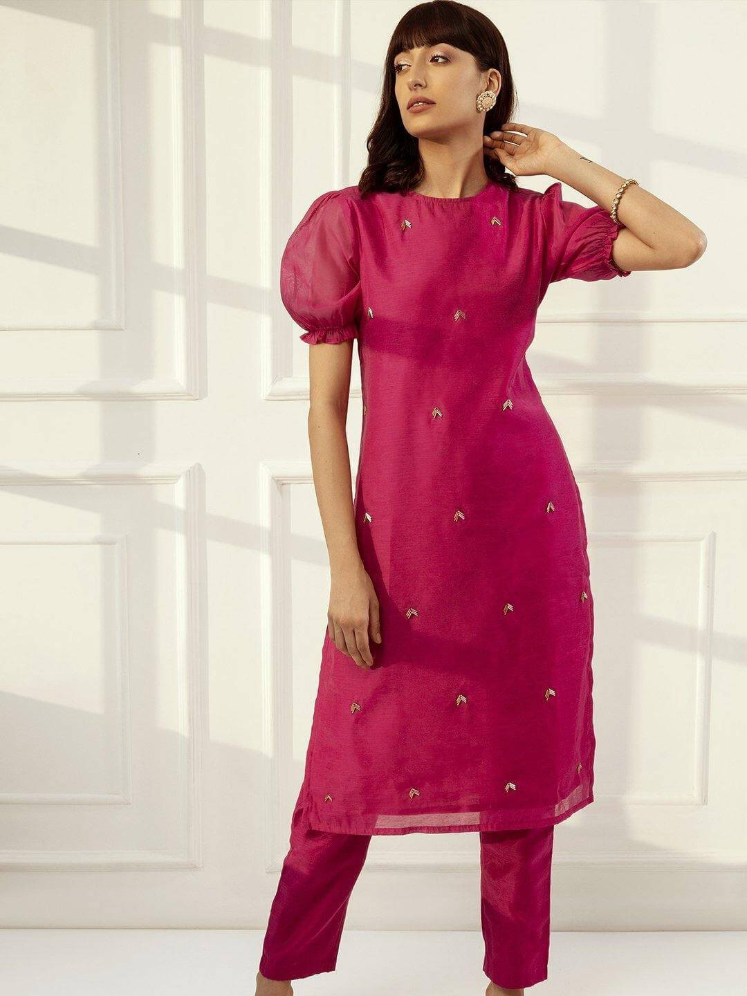 

Saaki Women Pink Zardozi Embroidered Chanderi Cotton Kurta with Trousers