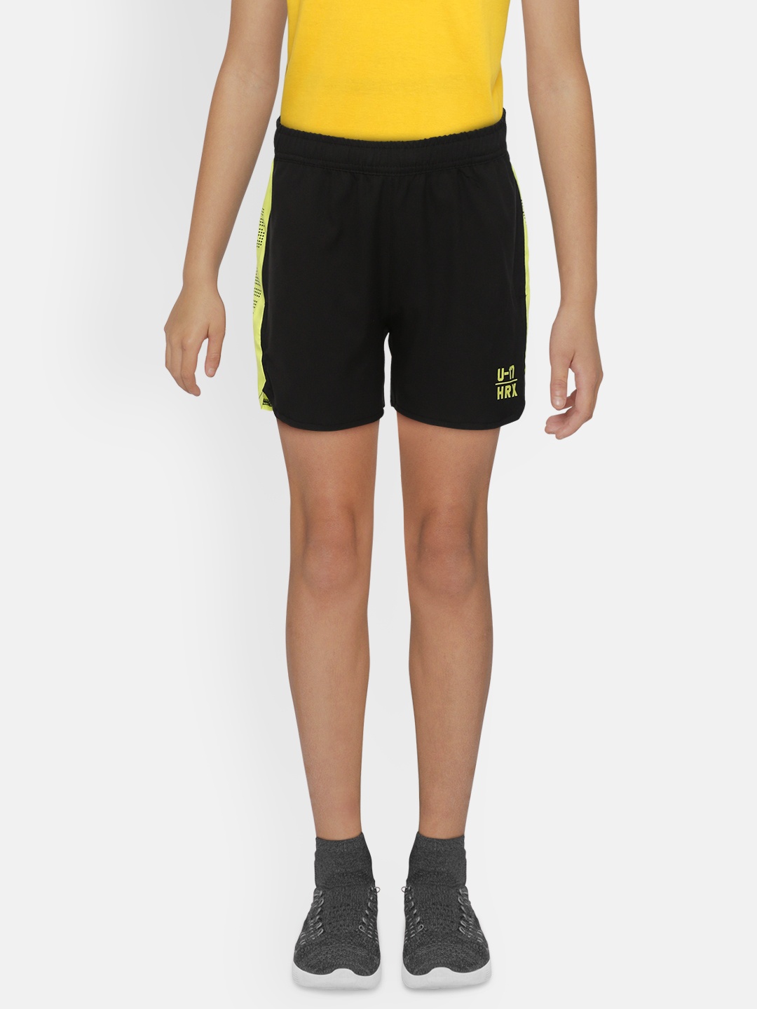 

HRX by Hrithik Roshan Boys Black Solid Rapid-Dry Active Shorts with Printed Detail