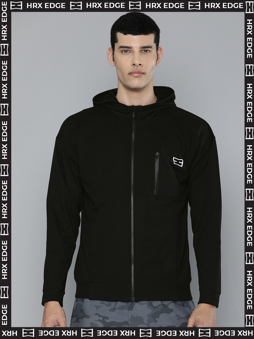 

HRX By Hrithik Roshan EDGE Lifestyle Men Jet Black Bio-Wash Cut & Sew Sweatshirts