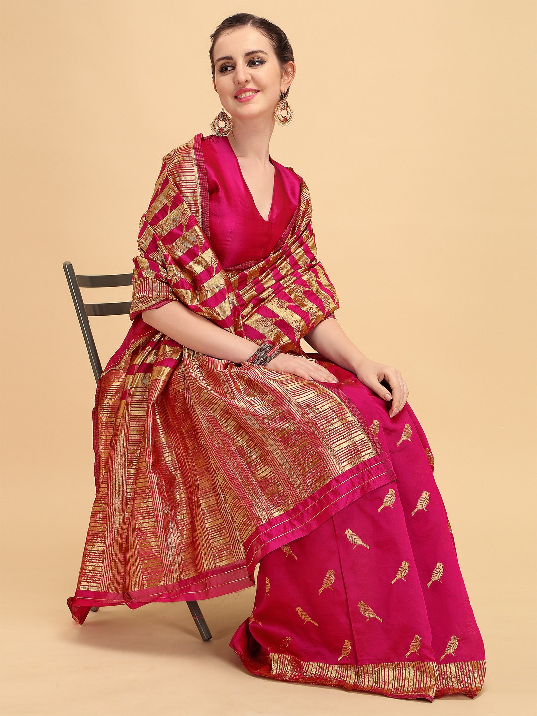 

Sangria Pink & Gold-Toned Ethnic Motifs Zari Silk Blend Banarasi Saree