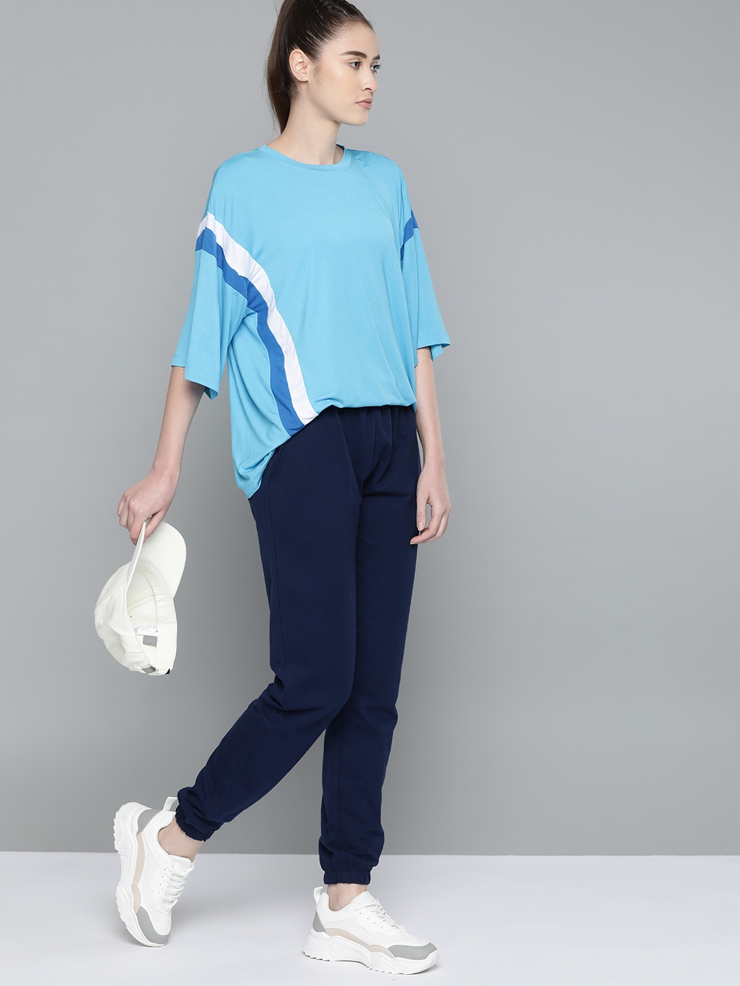

HRX By Hrithik Roshan Lifestyle Women Aquarius Lycra Tshirts, Blue
