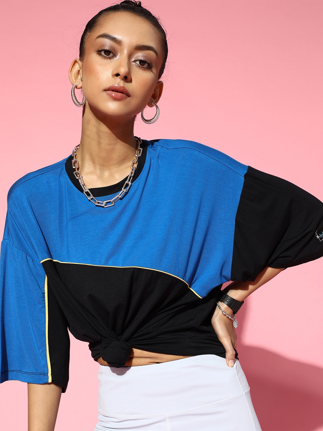 

HRX By Hrithik Roshan Lifestyle Women Jet Black Lycra Colourblock Tshirts