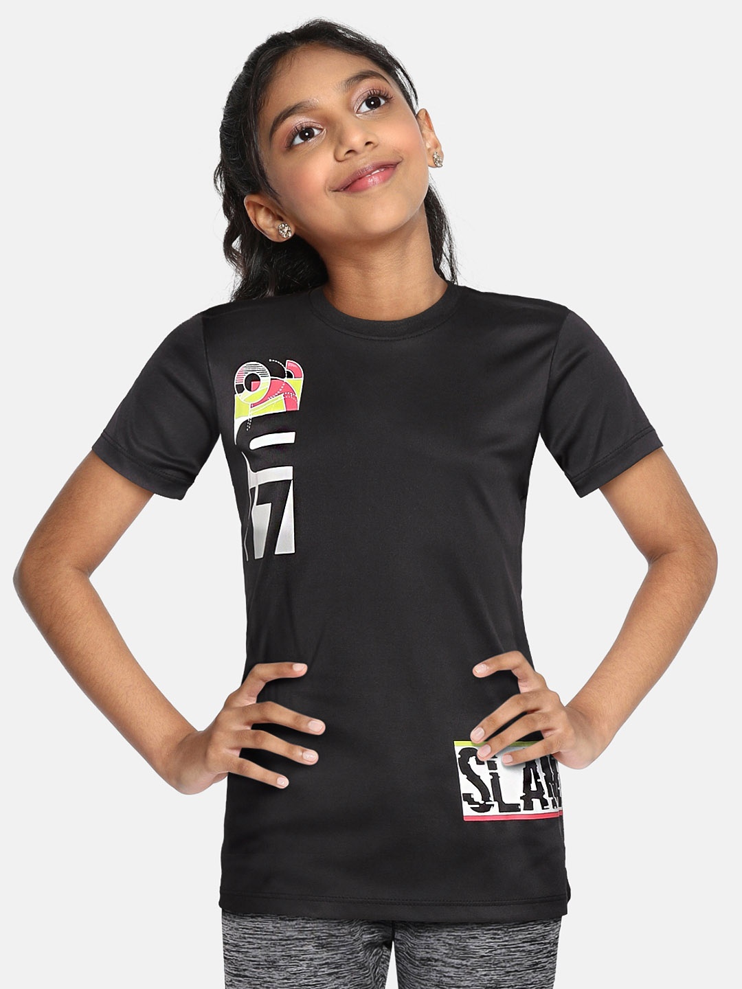 

HRX by Hrithik Roshan U-17 Active Girls Jet Black Rapid-Dry Typography Tshirts