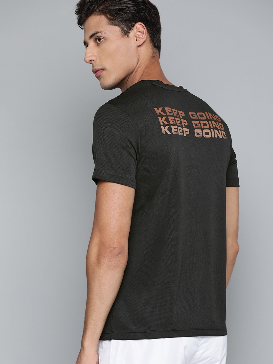 

HRX By Hrithik Roshan Running Men Jet Black Rapid-Dry Typography T-shirt