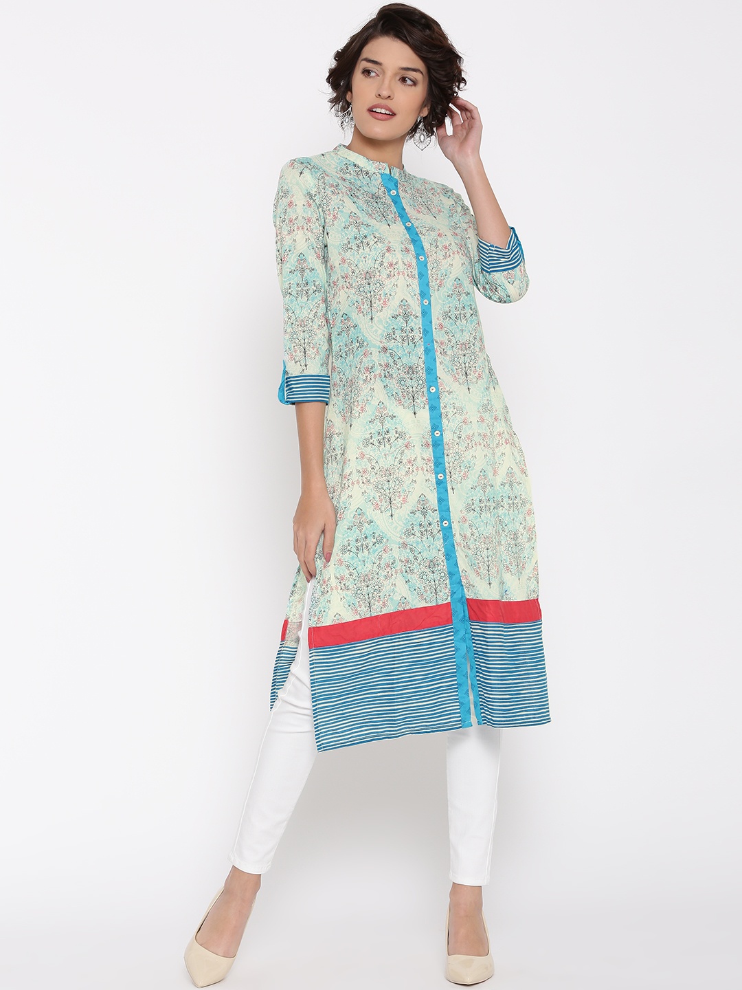 

Vishudh Women Blue Printed Straight Kurta