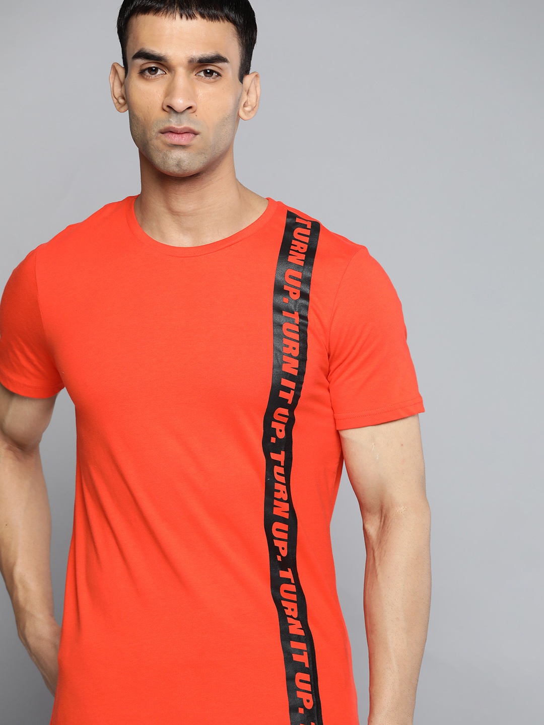 

HRX By Hrithik Roshan Lifestyle Men Oxy Fire Bio-Wash Typography Tshirts, Red