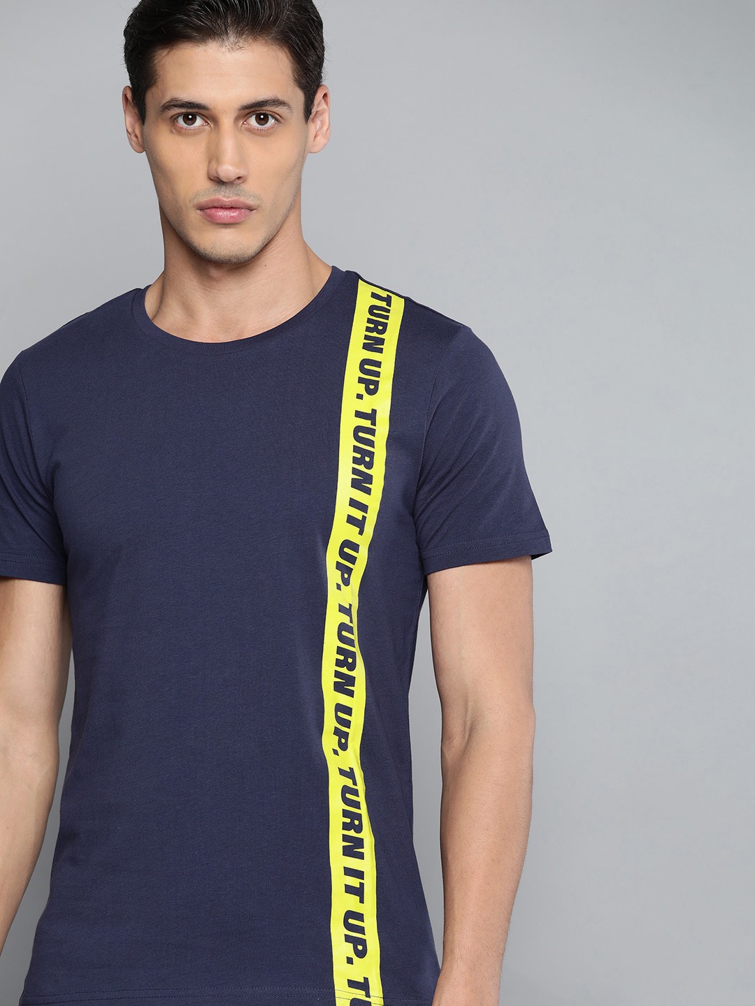 

HRX By Hrithik Roshan Lifestyle Men Medival Blue Bio-Wash Typography Tshirts, Navy blue