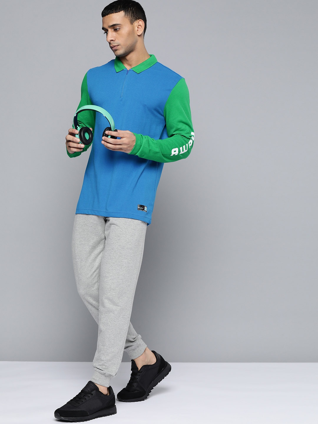 

HRX by Hrithik Roshan Men Blue & Green Polo Collar T-shirt