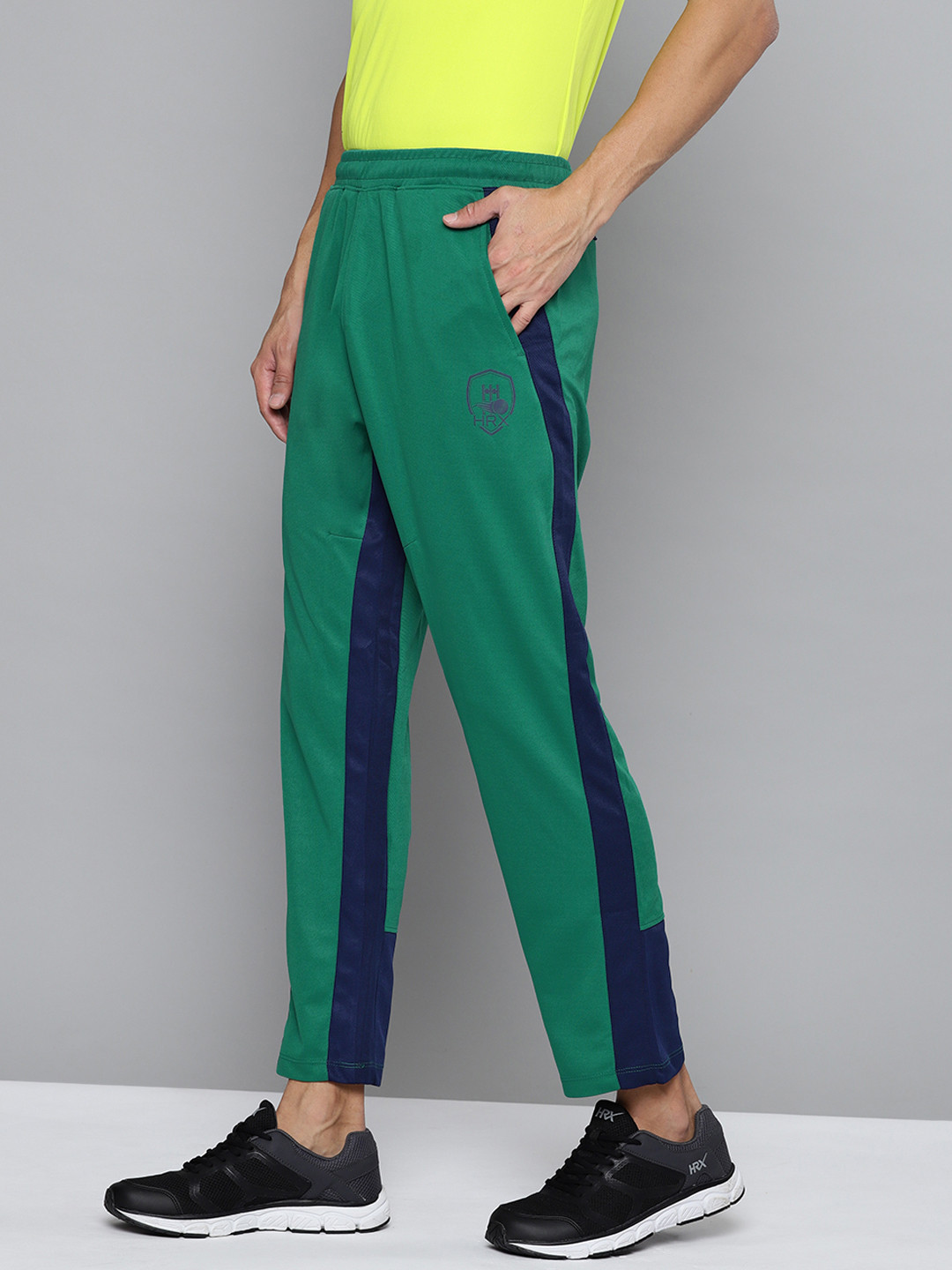 

HRX By Hrithik Roshan Cricket Men Ivy Rapid-Dry Colourblock Track Pants, Green