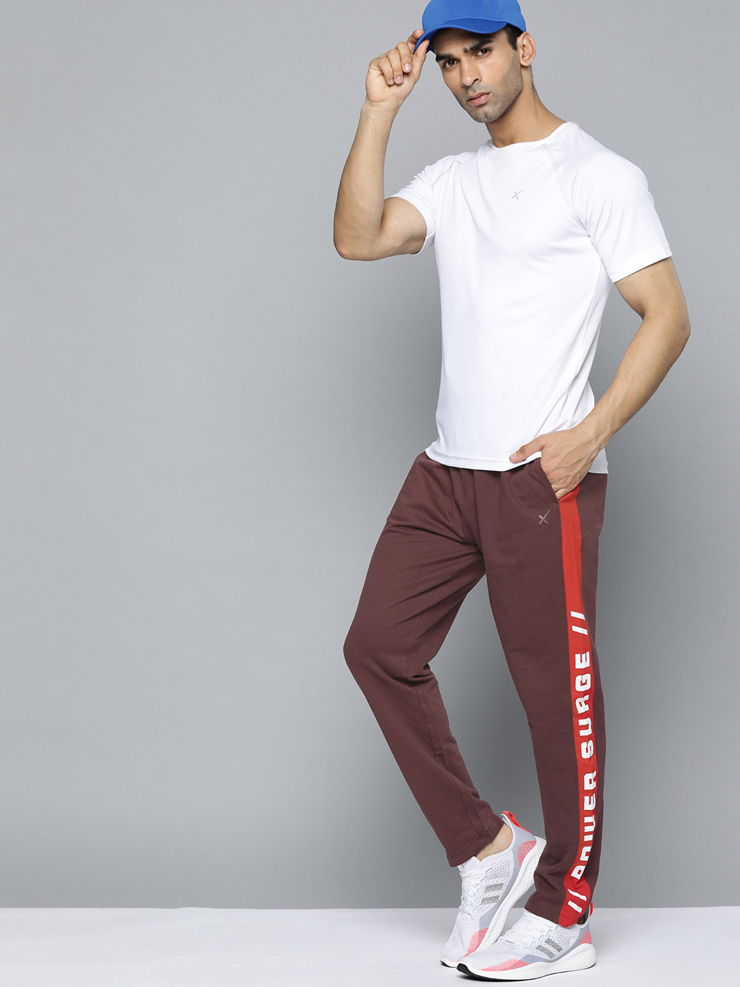 

HRX By Hrithik Roshan Lifestyle Men Port Royale Bio-Wash Typography Track Pants, Burgundy