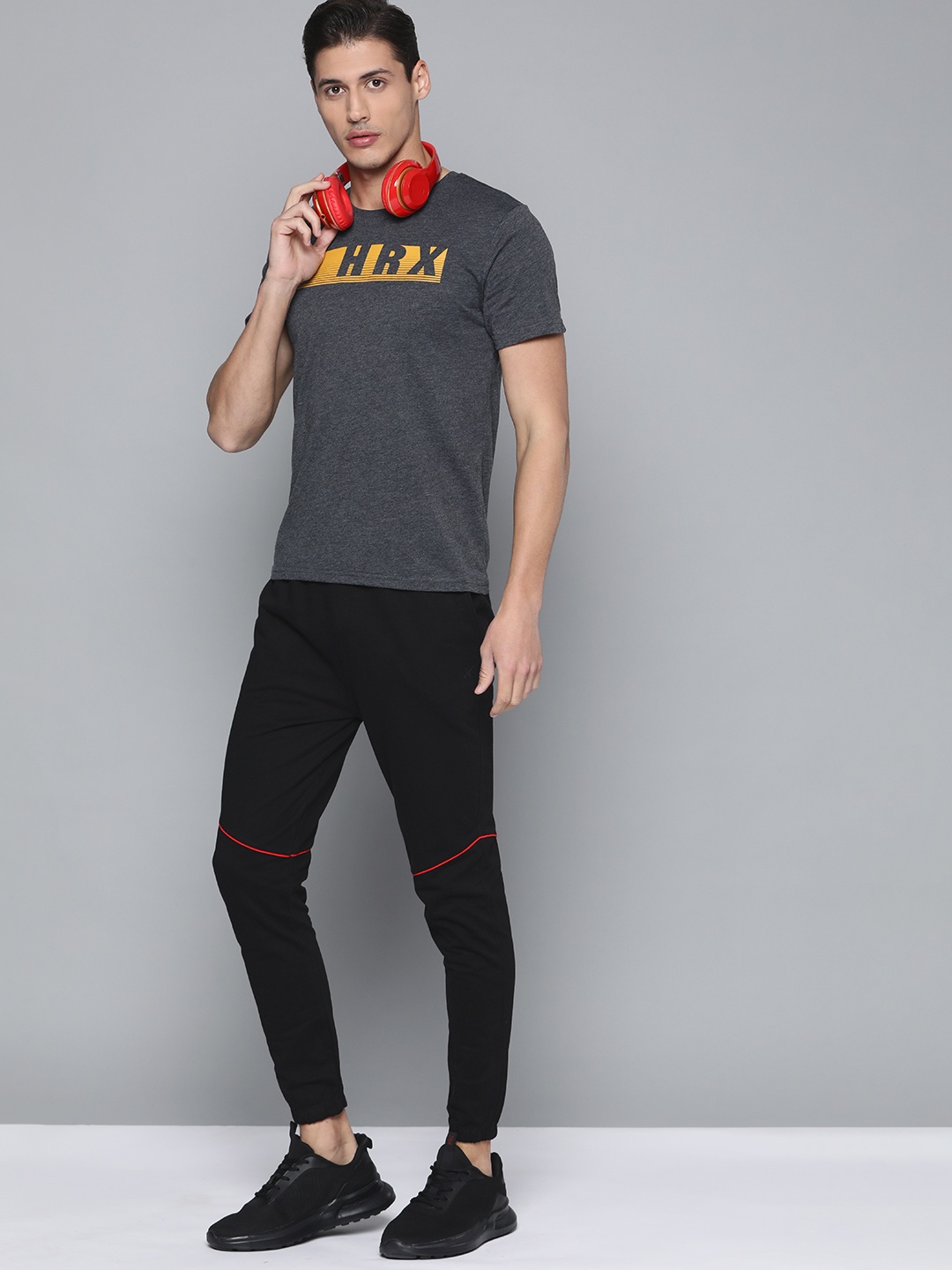 

HRX By Hrithik Roshan Lifestyle Men Jet Black Bio-Wash Solid Joggers