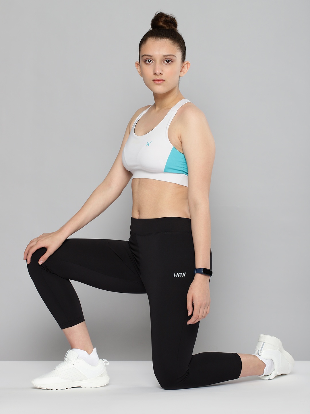 

HRX By Hrithik Roshan U-17 Active Girls Jet Black Rapid-Dry Solid Tights