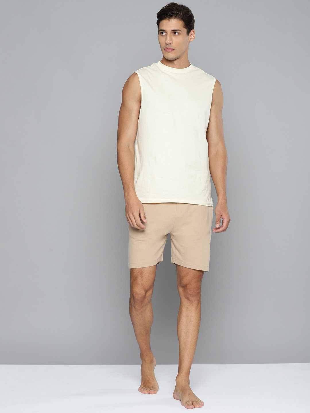 

HRX By Hrithik Roshan Yoga Men Myroblan Pure Cotton Shorts, Beige