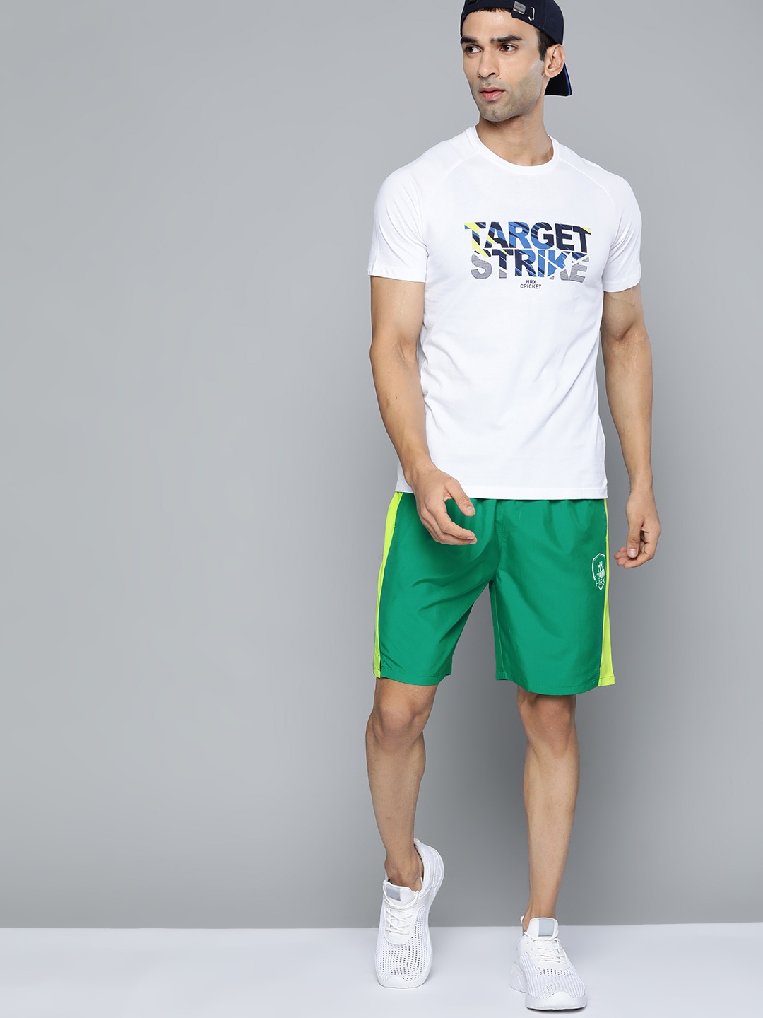

HRX By Hrithik Roshan Cricket Men Ivy Rapid-Dry Colourblock Shorts, Green