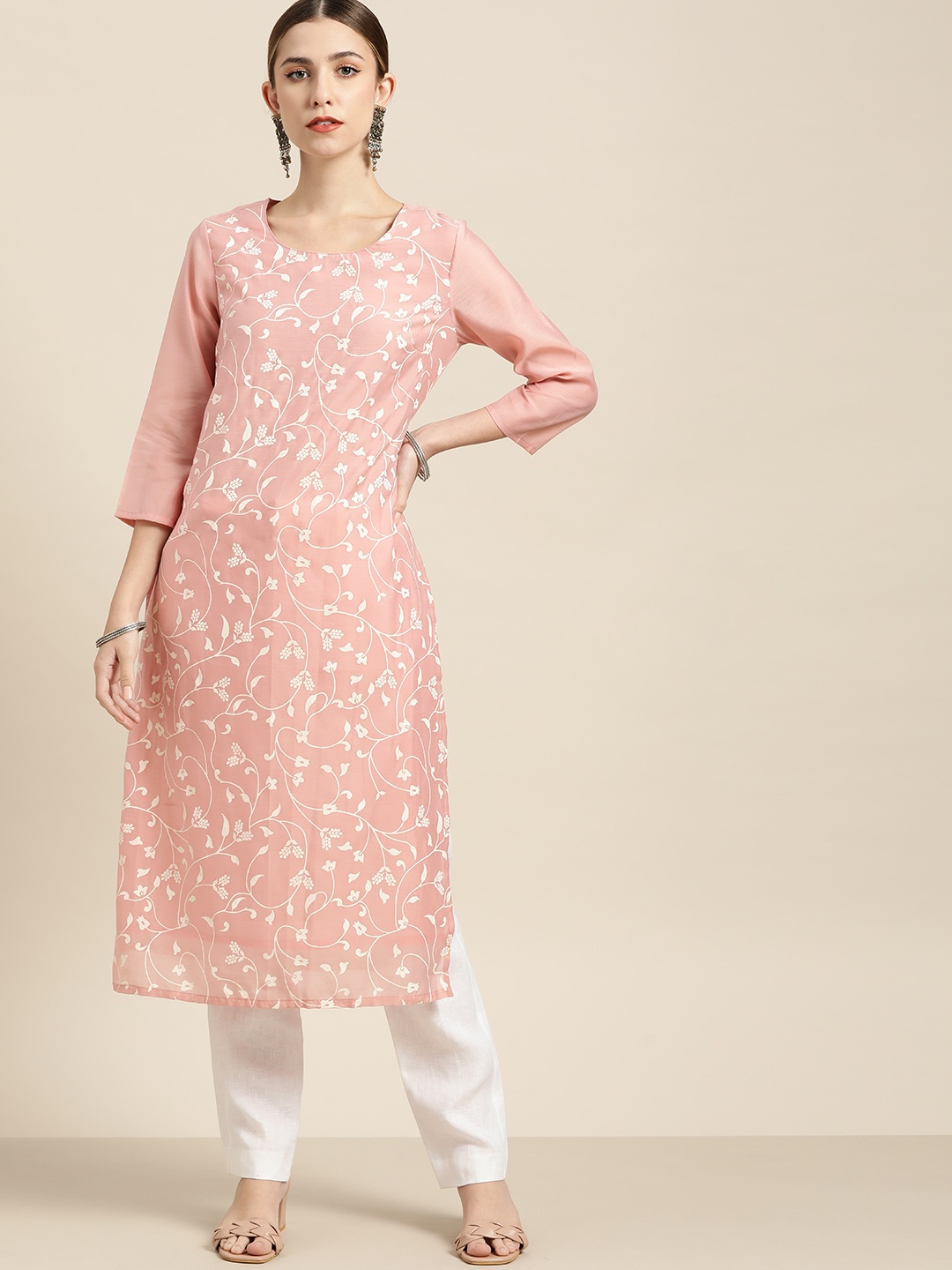 

Moda Rapido Women Pink & White Ethnic Motifs Printed Pastels Kurta