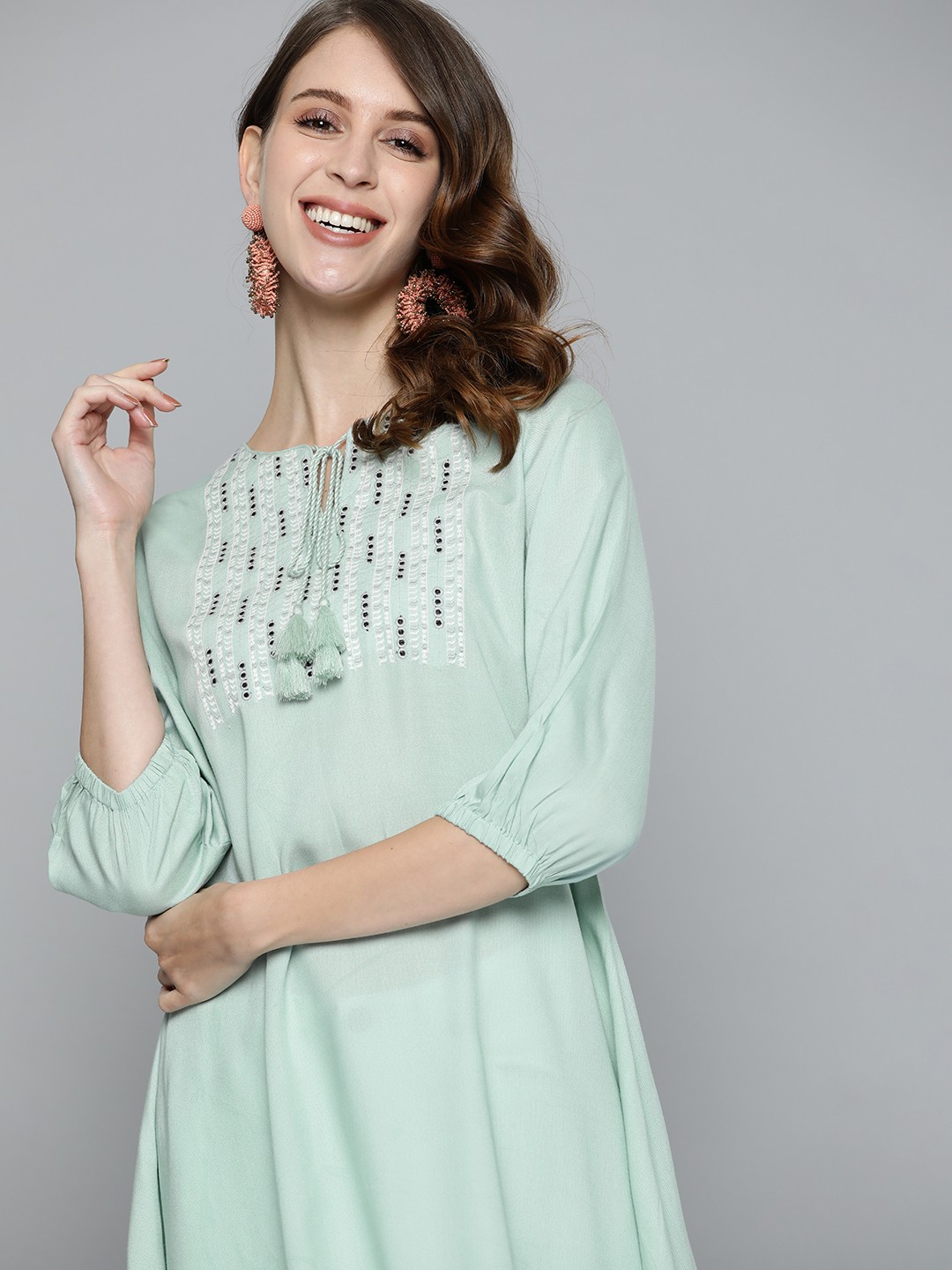 

HERE&NOW Women Sea Green Yoke Design Thread Work Pastels A-Line Kurta