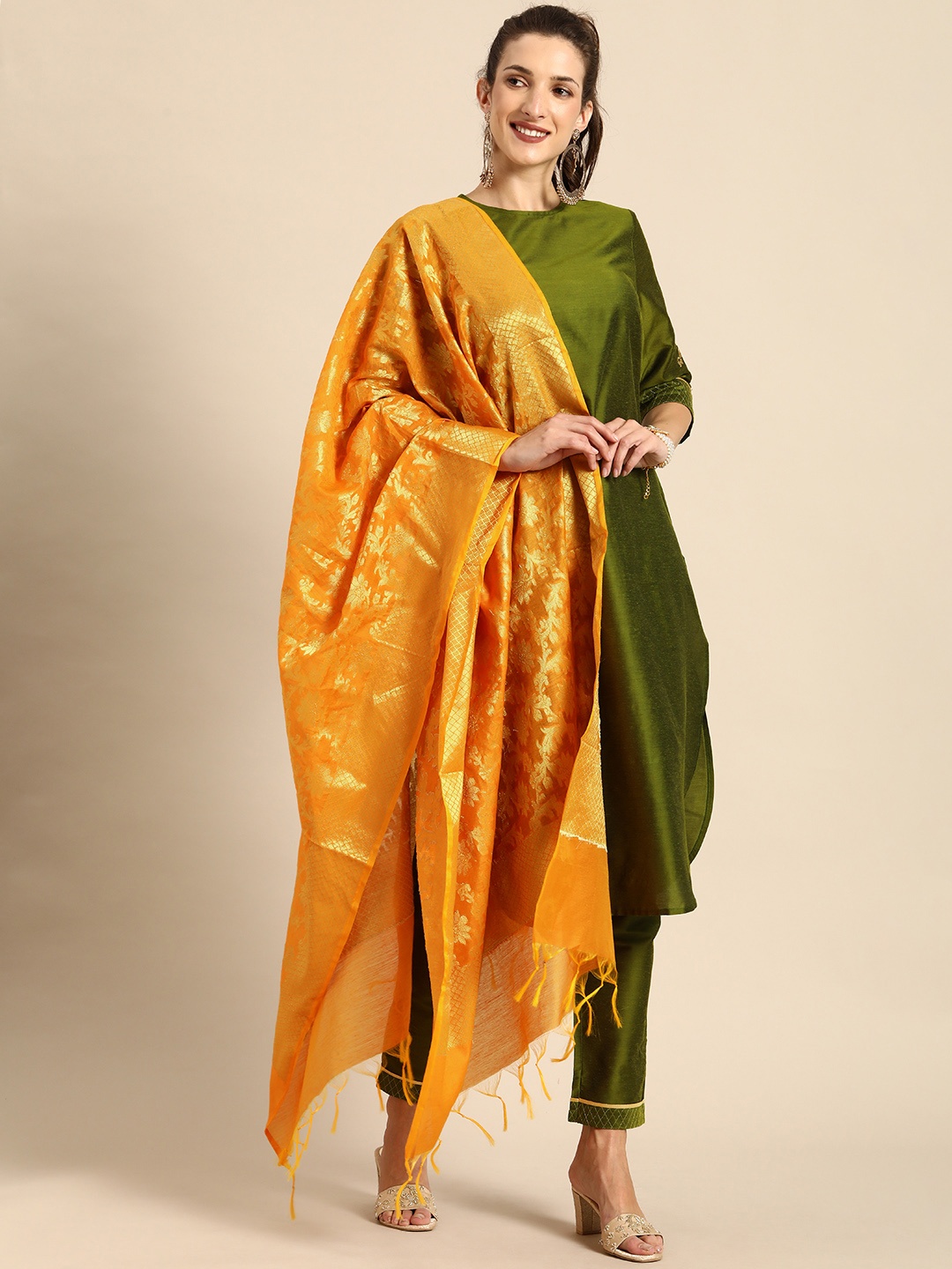 

all about you Women Olive Green Zari Embroidery Regular Kurta with Trousers & Dupatta
