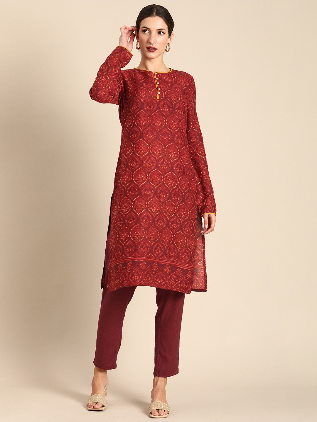 

all about you Women Red Floral Printed Regular Long Sleeves Kurta with Trousers