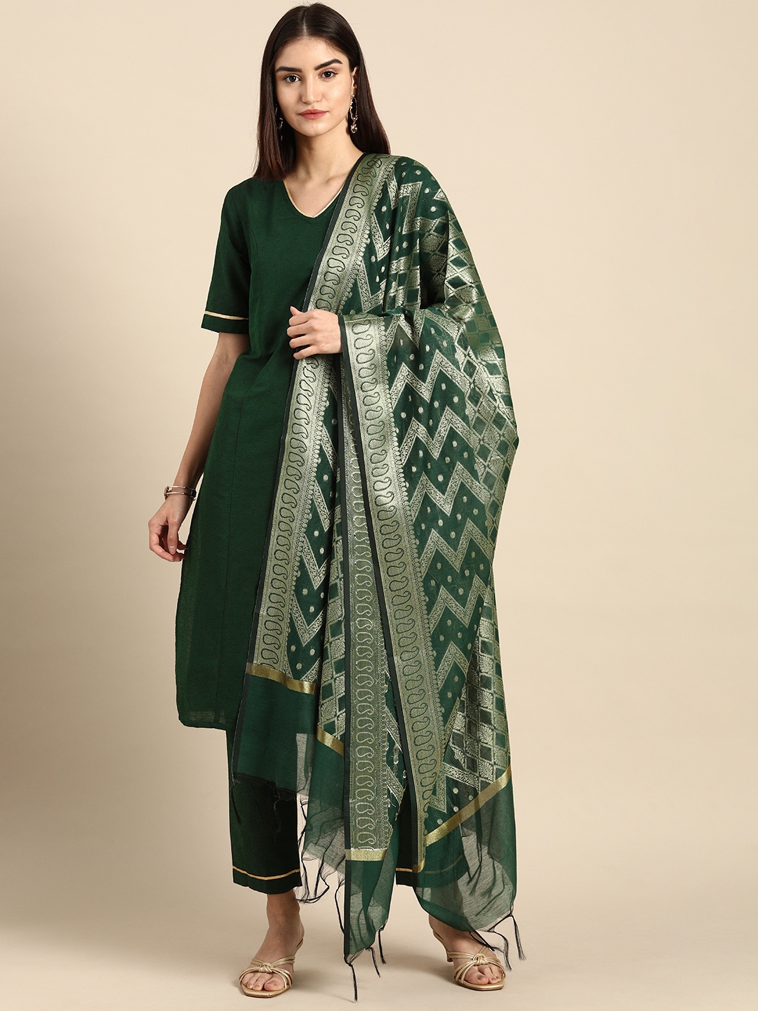 

all about you Women Green Solid Regular Kurta with Trousers & With Dupatta