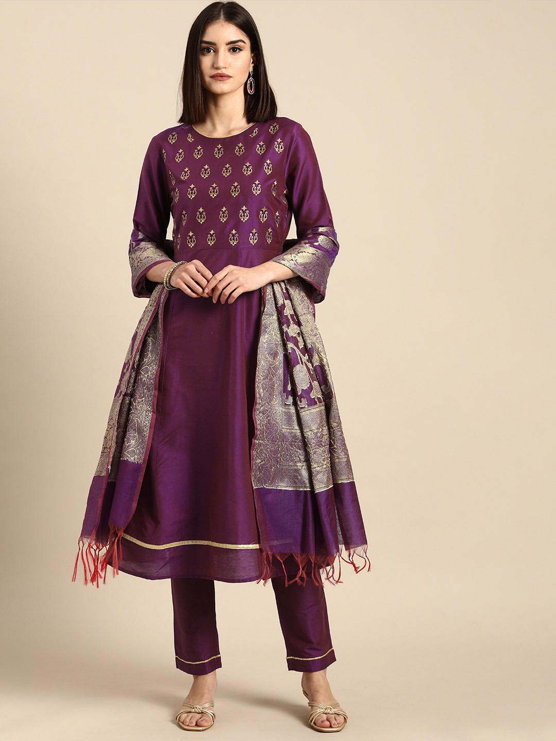 

all about you Women Purple Ethnic Motifs Embroidered Regular Kurta with Pyjamas & With Dupatta