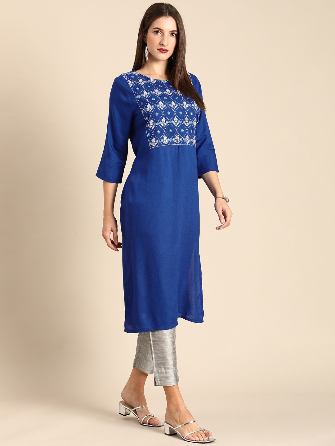

all about you Women Blue & Silver-Toned Floral Embroidered Yoke Design Thread Work Kurta
