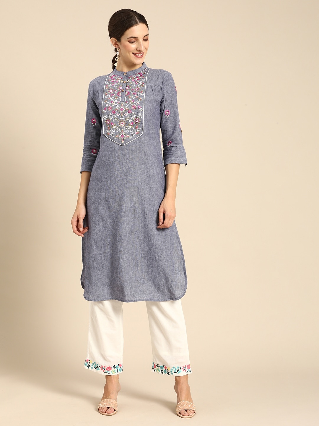 

all about you Women Blue Floral Embroidered Floral Kurta