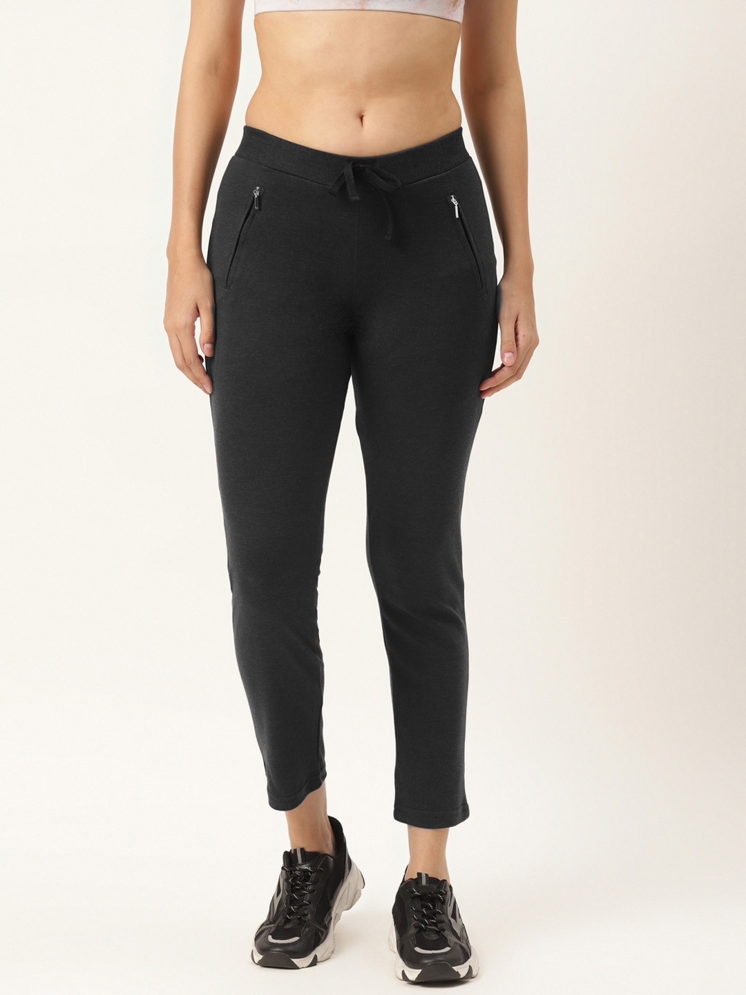 

Women Charcoal Grey Solid Slim Fit Cotton Cropped Track Pants