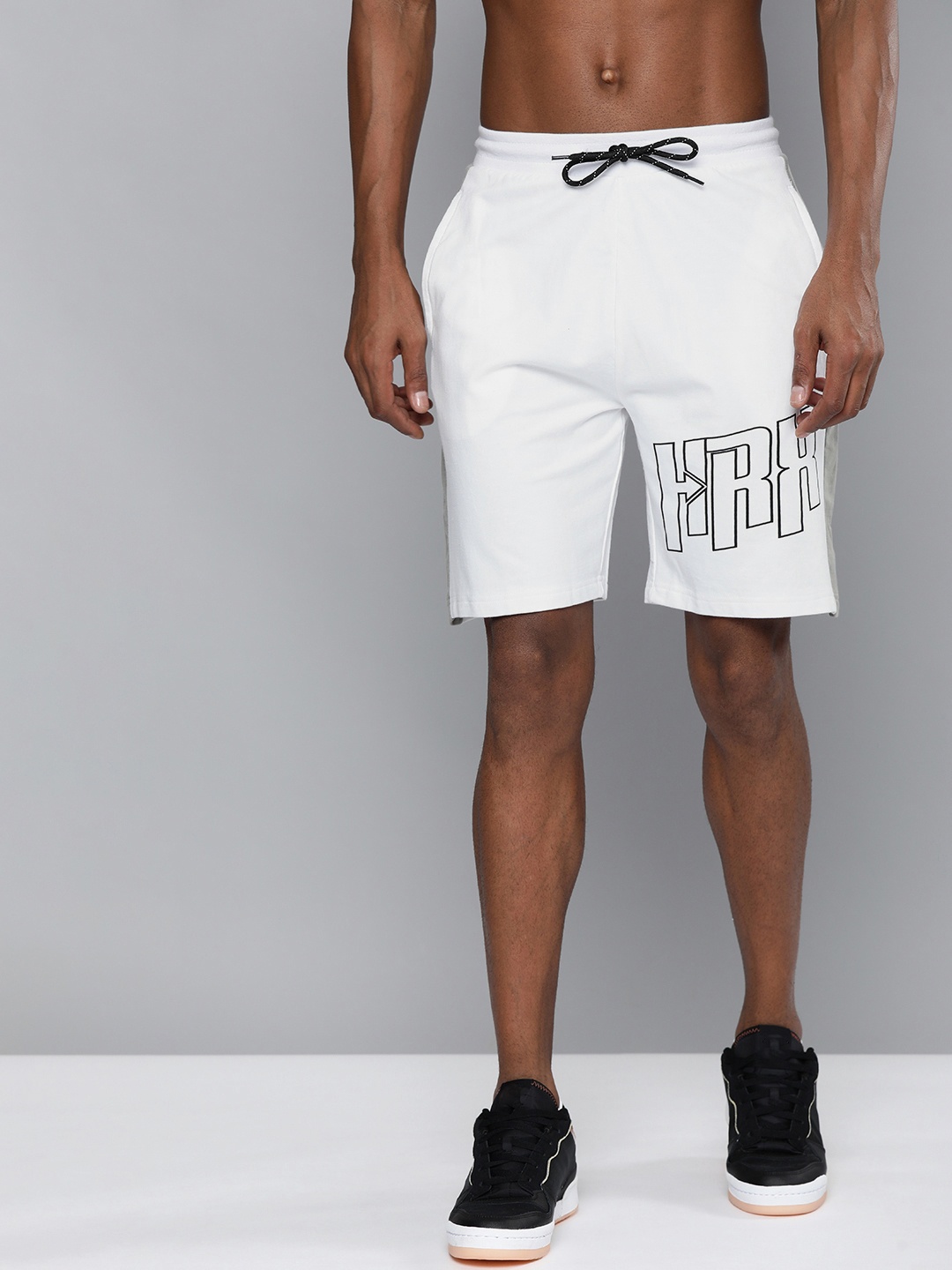 

HRX By Hrithik Roshan Men Optic White Solid Slim Fit Bio-Wash Lifestyle Shorts