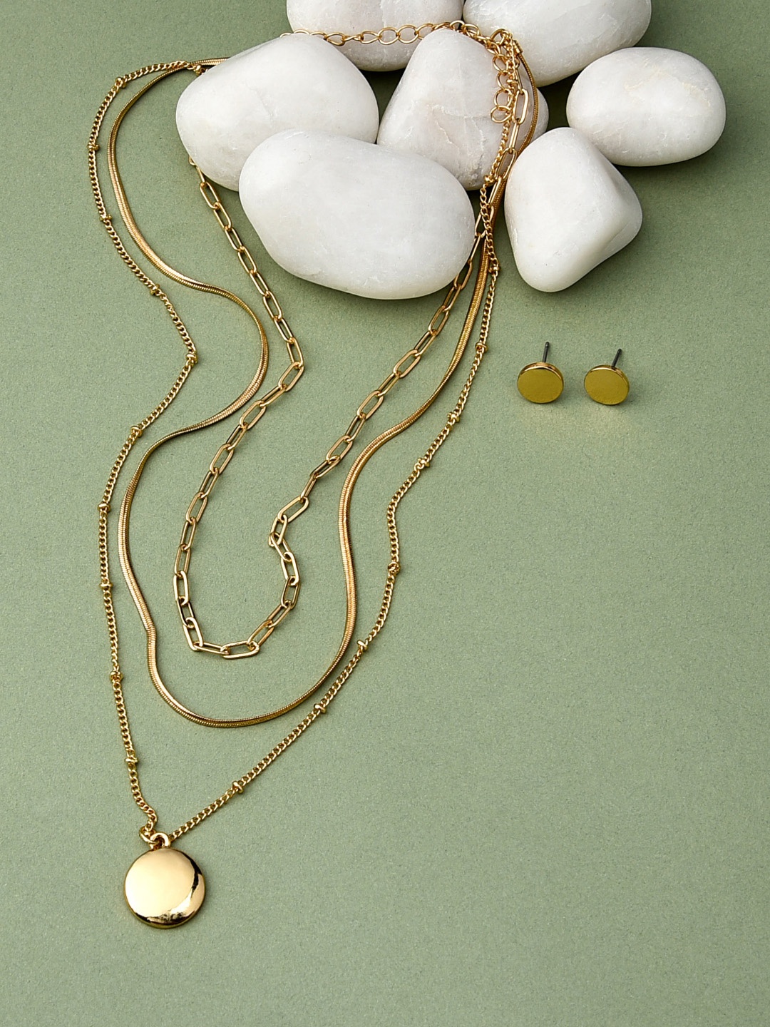 

AMI Gold-Plated Layered Jewellery Set