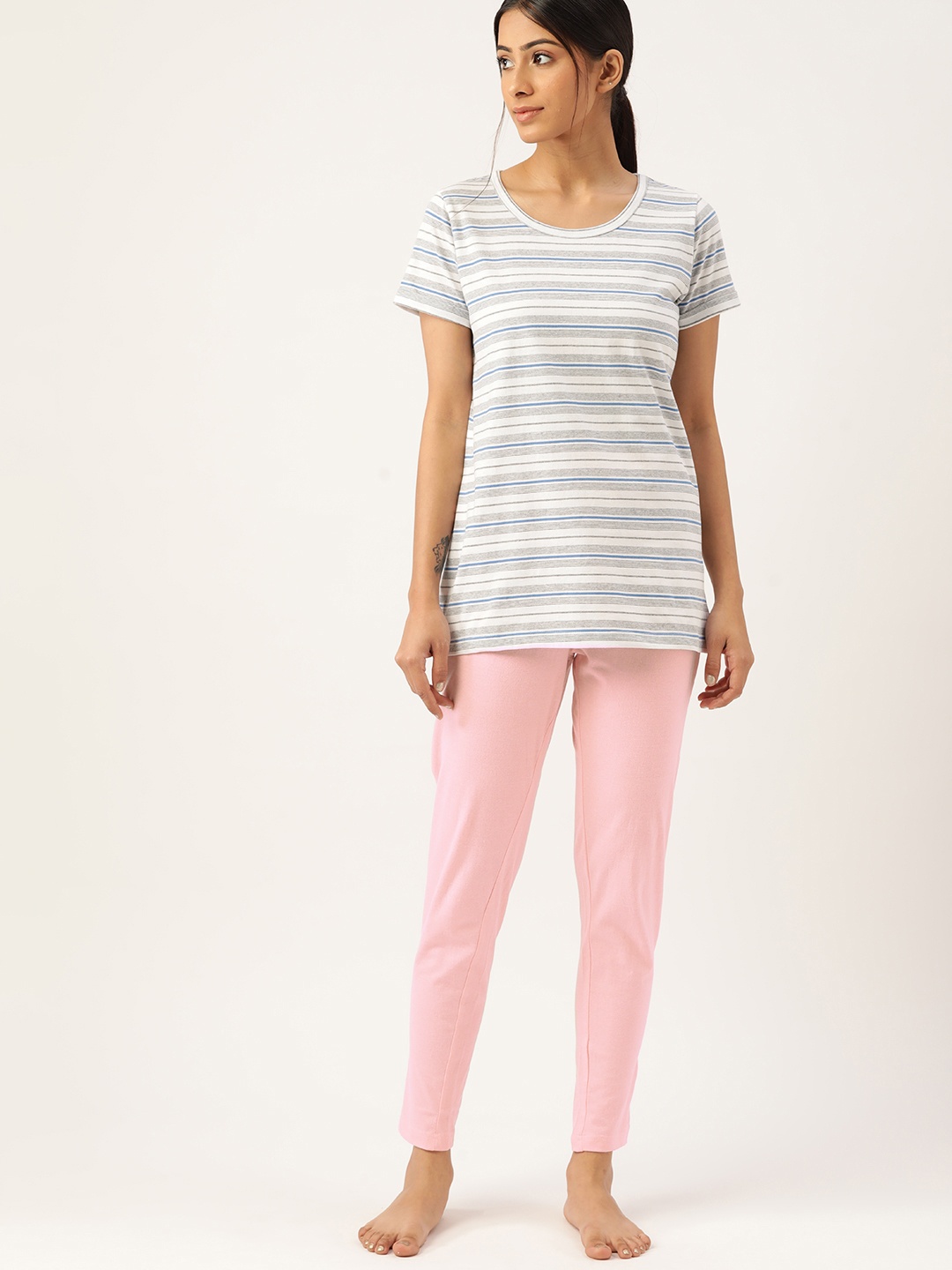 

ETC Women White & Pink Striped Night suit