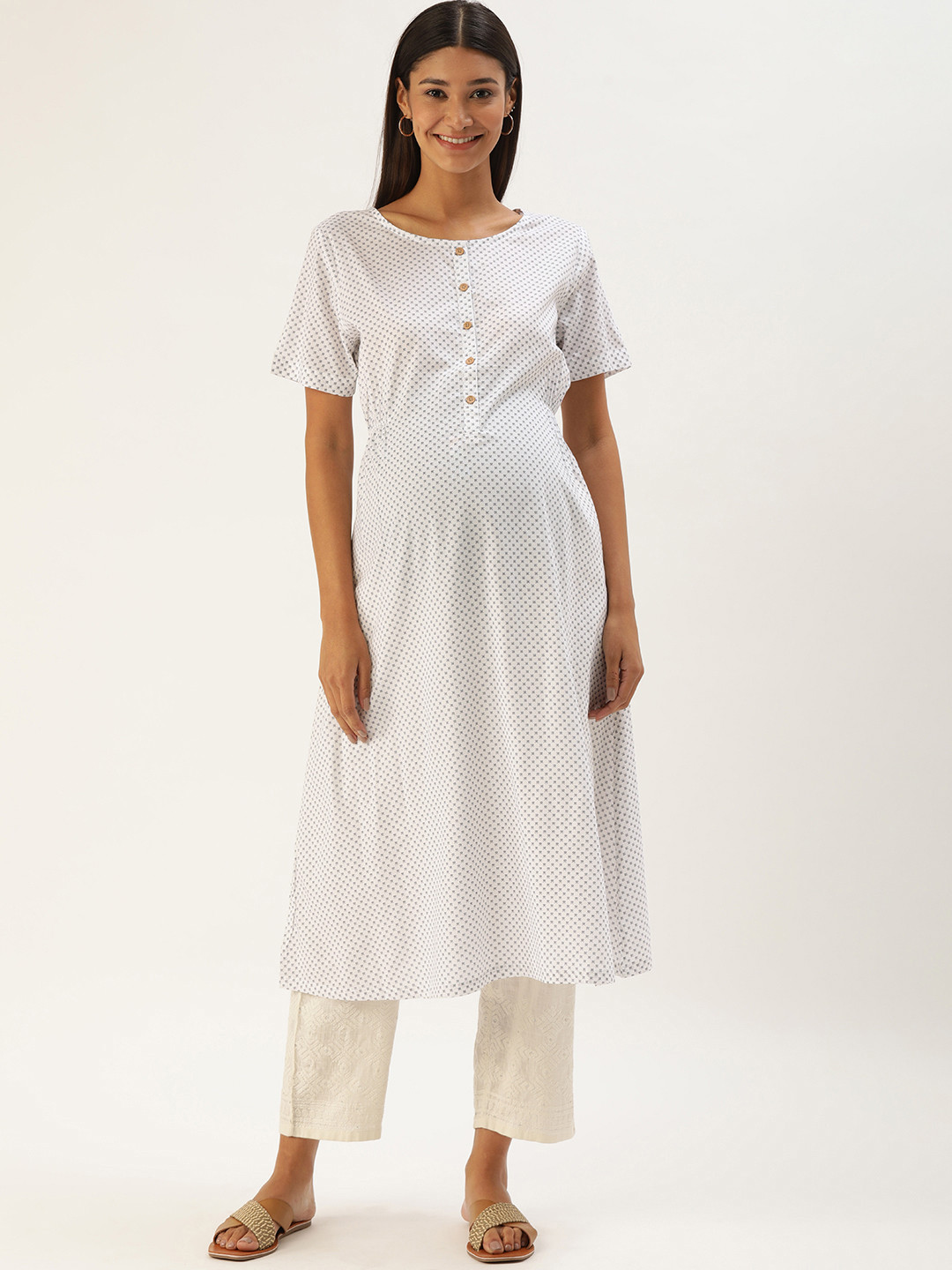 

Nejo Women White & Blue Ethnic Motifs Printed Maternity Kurta