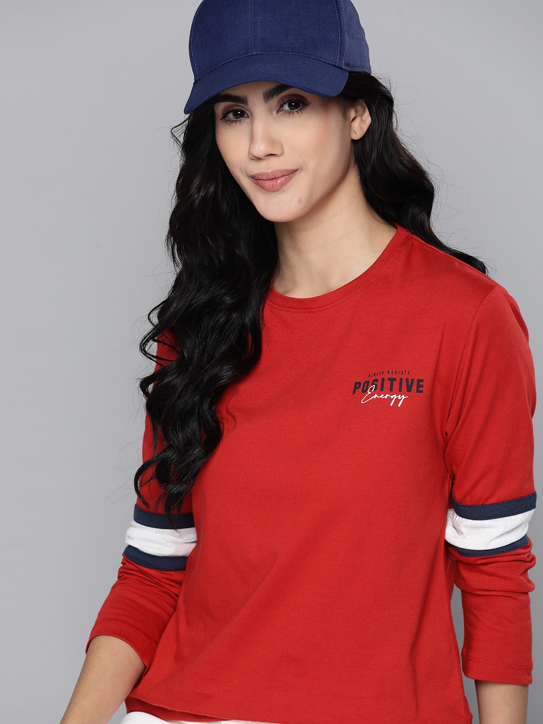 

Harvard Women Red & Navy Blue Solid Pure Cotton T-shirt