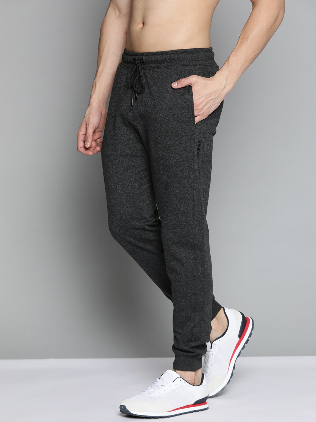 

Harvard Men Charcoal Grey Solid Joggers