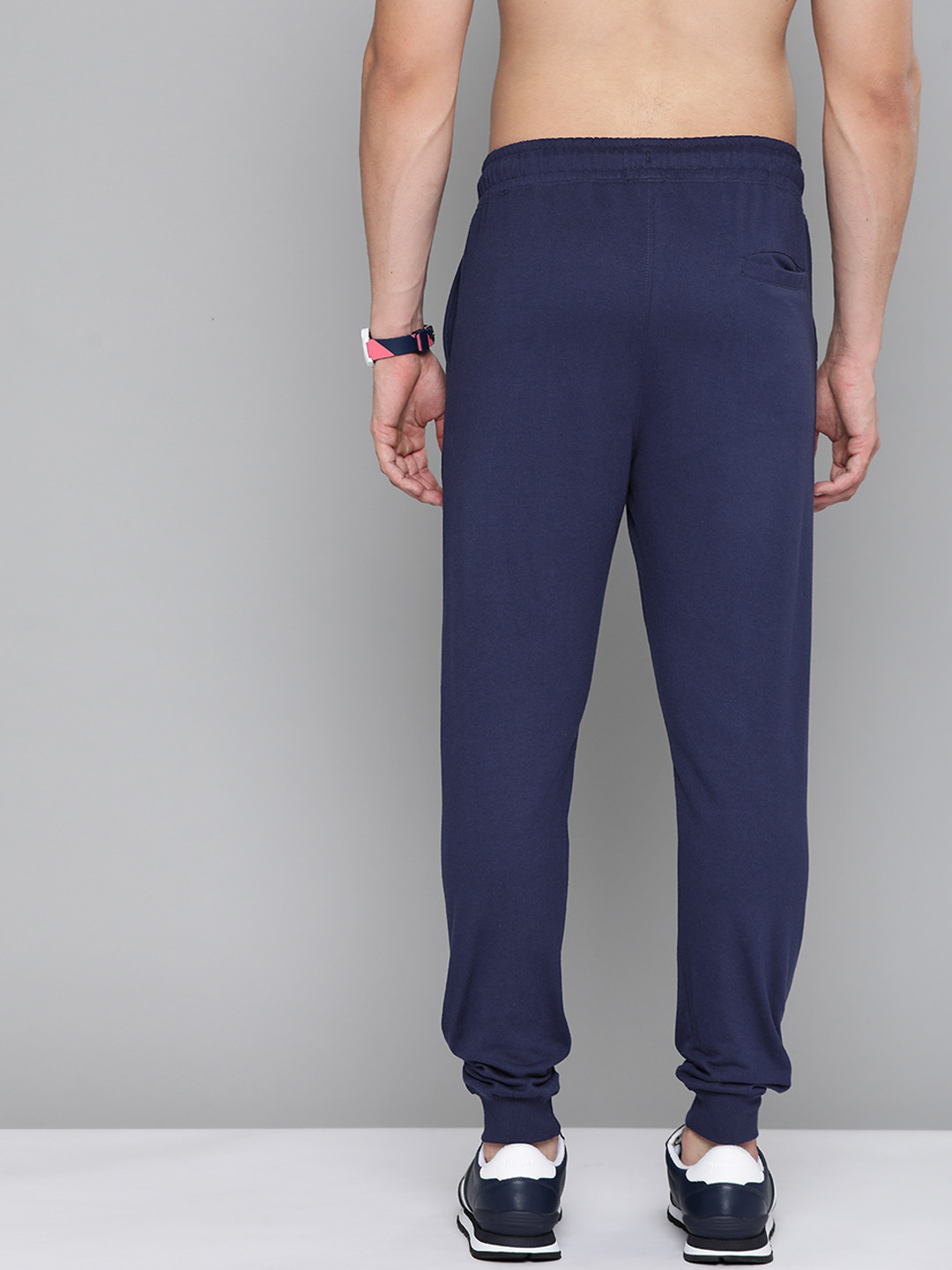 

Harvard Men Navy Blue Solid Track Pants
