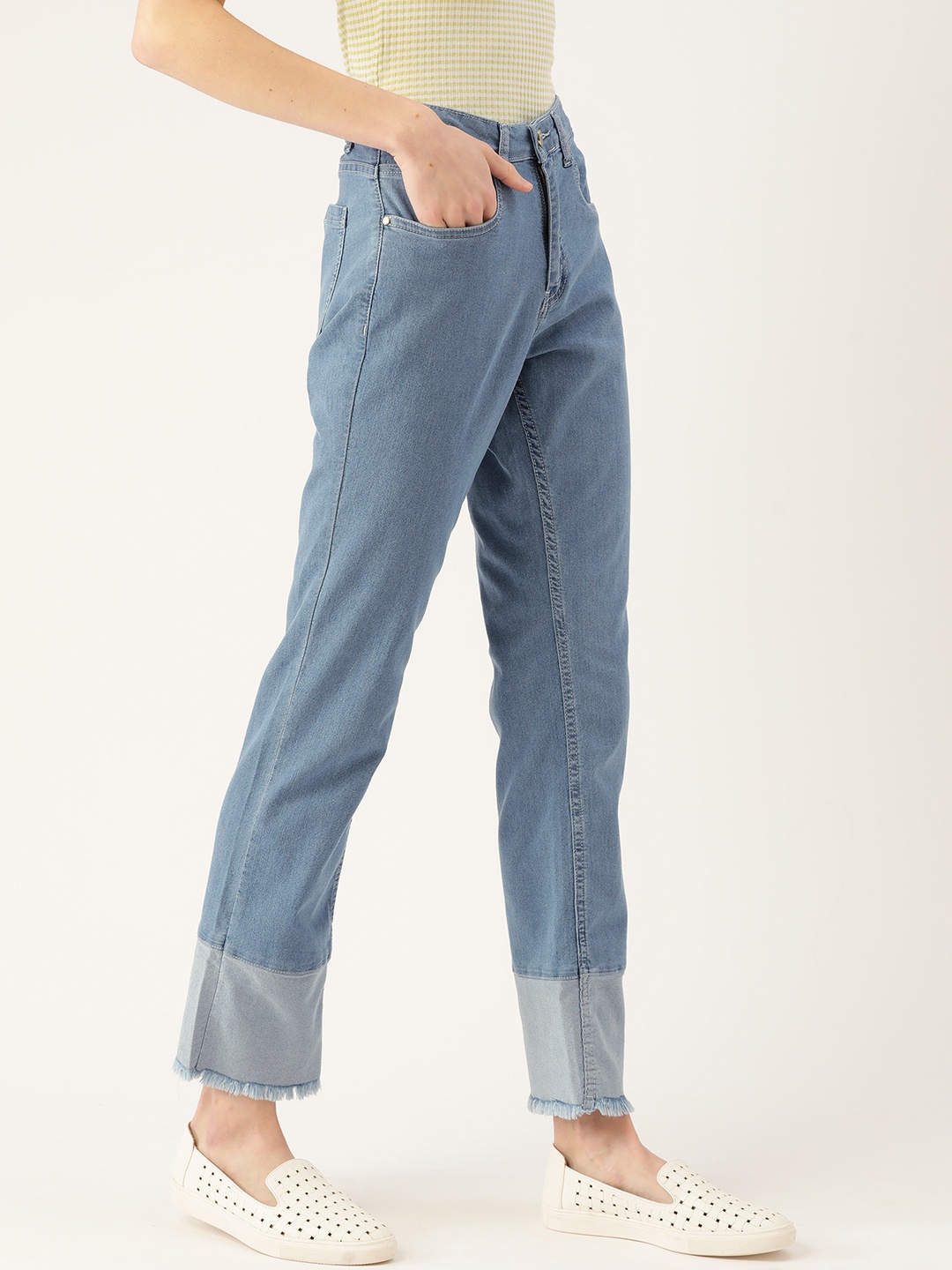 

DressBerry Women Blue Straight Fit Stretchable Jeans