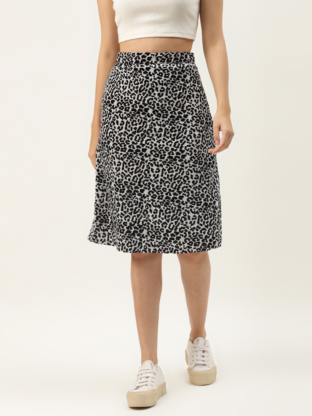 

KHUMAAR Shuchi Bhutani Women White & Black Animal Print A-Line Skirt