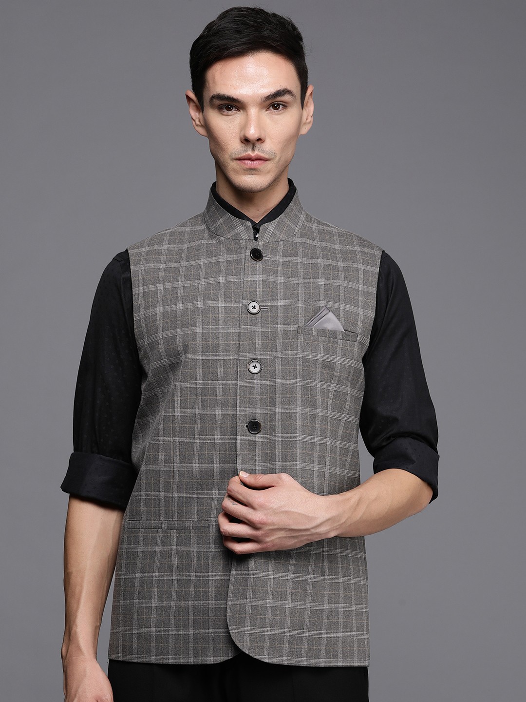 

Theme Men Grey Checked Nehru Jacket