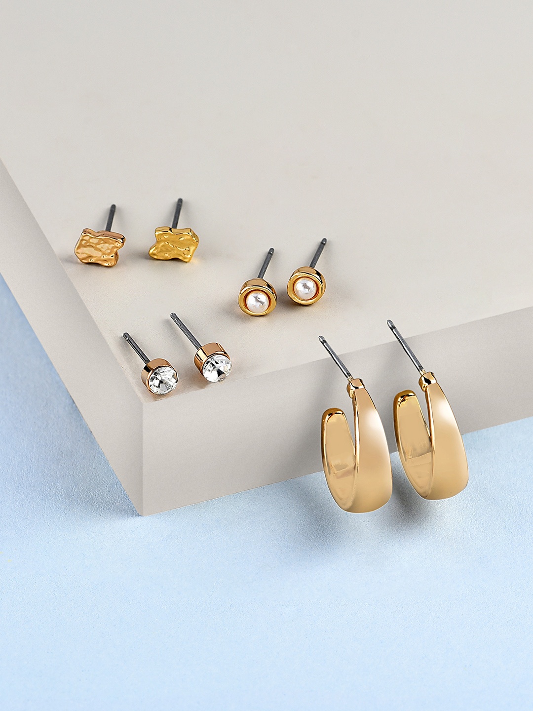 

AMI Set of 4 Gold-Toned Contemporary Gold-Plated Studs & Semi-Hoops Earrings