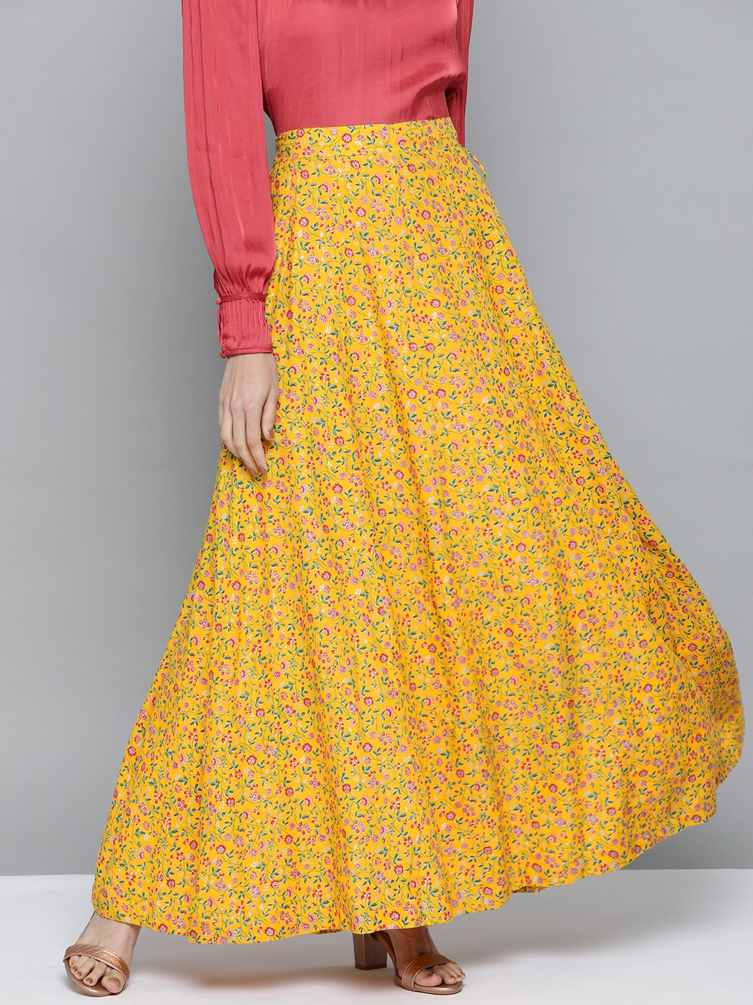 

HERE&NOW Women Yellow & Green Printed Flared Maxi Skirt