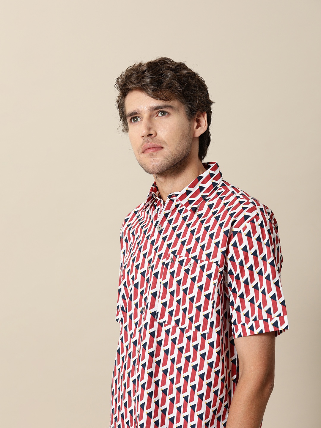 

Mr Bowerbird Men White & Red Geometric Print Liberal Fit Handmade Cotton Shirt & Notepad